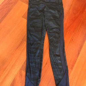 Oil slick lululemon tights! Super rare